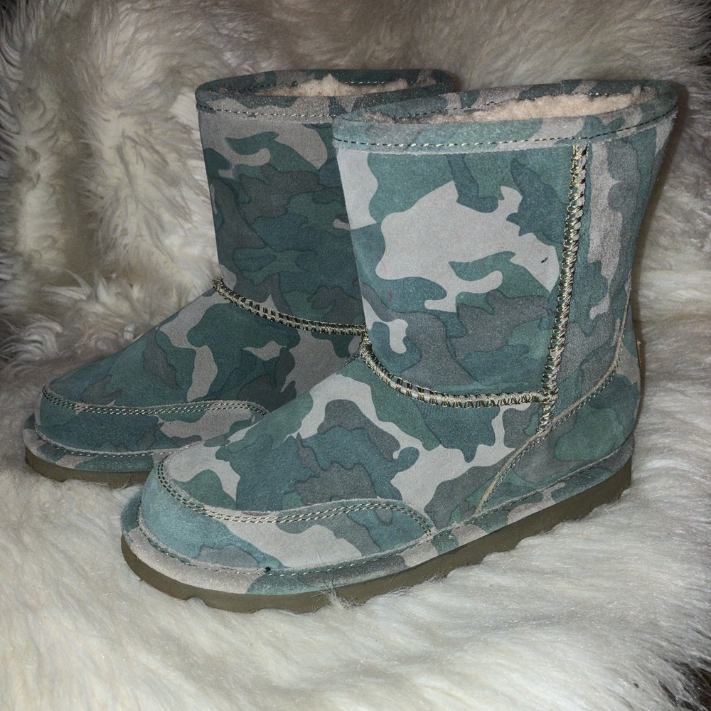 Bearpaw youth boots